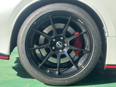 フェアレディZ(ニッサン)登録済未使用車 内外装写真他２