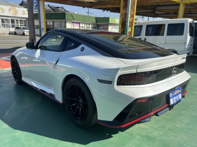 フェアレディZ(ニッサン)登録済未使用車 後方