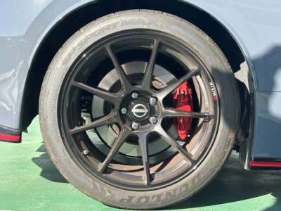 フェアレディZ(ニッサン)中古車 内外装写真他２