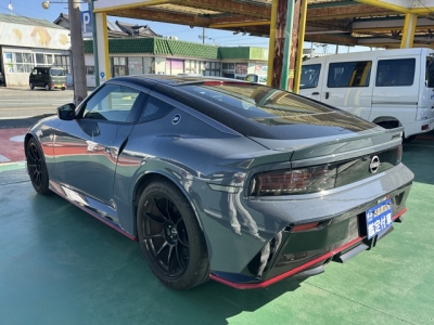 フェアレディZ(ニッサン)中古車 後方