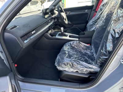シビック(ホンダ)登録済未使用車 前席内装