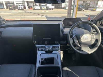 bZ4X(トヨタ)中古車 内外装写真他
