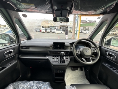 ステップワゴン(ホンダ)登録済未使用車 内外装写真