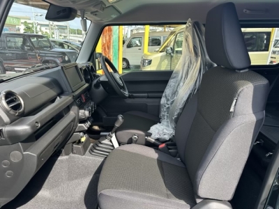 ジムニー(スズキ)新車見本展示無 前席内装