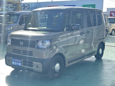 N-BOX(ホンダ)中古車 前方
