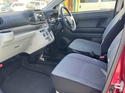 ミライース(ダイハツ)中古車 前席内装