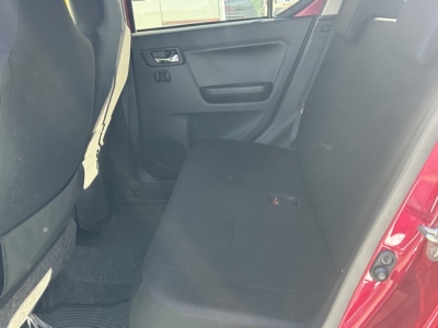 ミライース(ダイハツ)中古車 後席内装