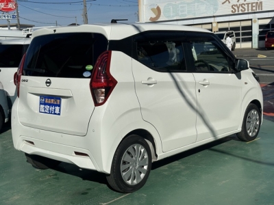 デイズ(ニッサン)レンタＵＰ 内外装写真他２