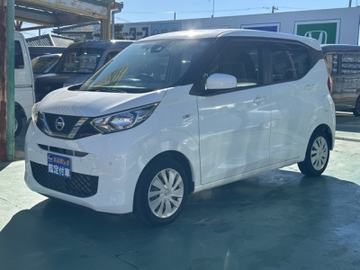 デイズ(ニッサン)レンタＵＰ 前方