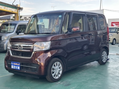 N-BOX(ホンダ)中古車 前方