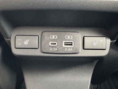 WRX S4(スバル)中古車 内外装写真他