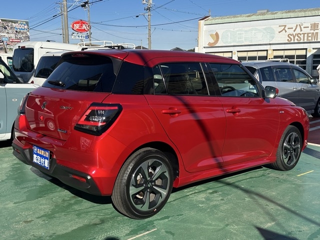 スイフト(スズキ)登録済未使用車 10