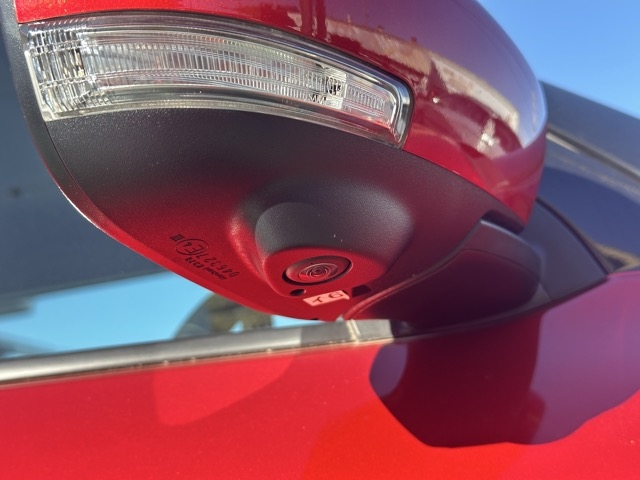 スイフト(スズキ)登録済未使用車 12