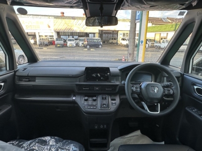 ステップワゴン(ホンダ)登録済未使用車 内外装写真