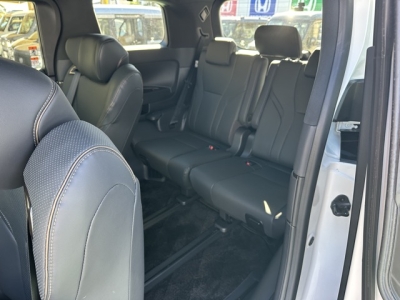アルファードハイブリッド(トヨタ)中古車 内外装写真