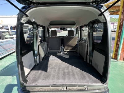 エブリイバンのOEM(スズキ)中古車 内外装写真他２