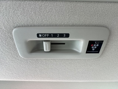 ルークス(ニッサン)中古車 内外装写真他２