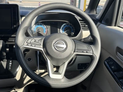 ルークス(ニッサン)中古車 内外装写真他