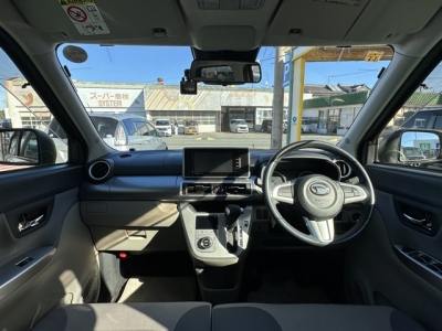 キャスト(ダイハツ)中古車 後席内装