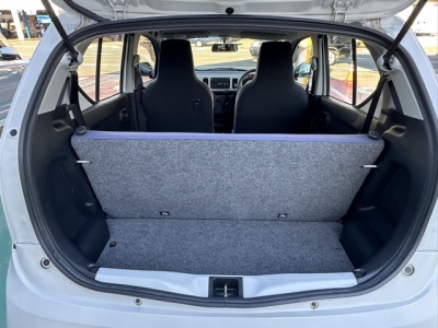 アルト(スズキ)中古車 内外装写真他