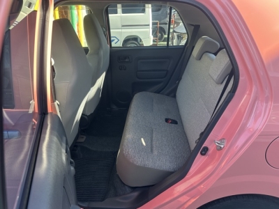 ミラトコット(ダイハツ)中古車 後席内装