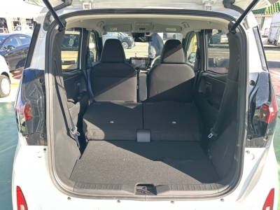 サクラ(ニッサン)中古車 内外装写真他２