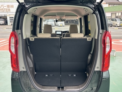 N-BOX(ホンダ)中古車 内外装写真他１