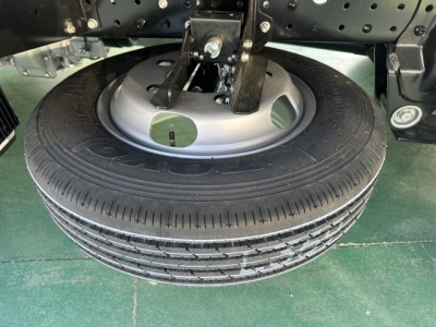 キャンター(三菱)登録済未使用車 内外装写真他