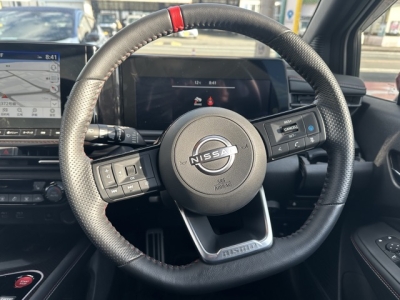 オーラ(ニッサン)中古車 内外装写真