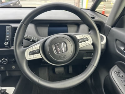 フィット(ホンダ)ディーラ-試乗車 内外装写真