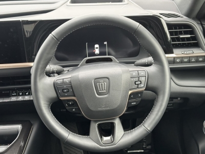 クラウンスポーツ(トヨタ)中古車 内外装写真