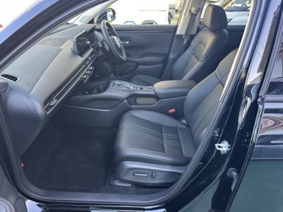 ZR-V(ホンダ)登録済未使用車 前席内装