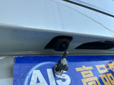 新型N-BOX(ホンダ)届出済未使用車 内外装写真他２