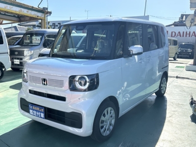 新型N-BOX(ホンダ)届出済未使用車 前方