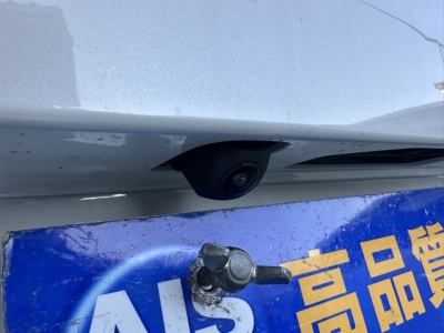 新型N-BOX(ホンダ)届出済未使用車 内外装写真他２