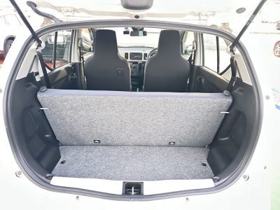アルト(スズキ)中古車 内外装写真他