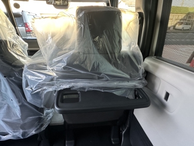 新型N-BOX(ホンダ)届出済未使用車 内外装写真他１