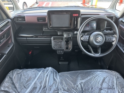 新型スペーシアカスタム(スズキ)届出済未使用車 内外装写真