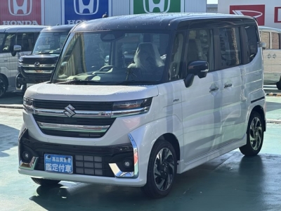新型スペーシアカスタム(スズキ)届出済未使用車 前方