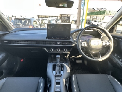 ZR-V(ホンダ)中古車 内外装写真