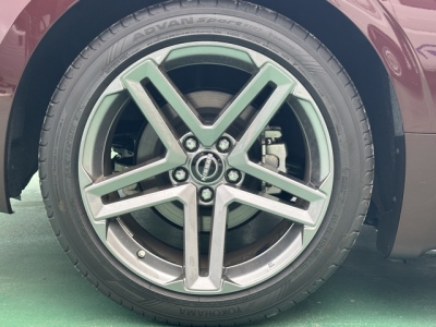 フェアレディZ(ニッサン)中古車 内外装写真他２