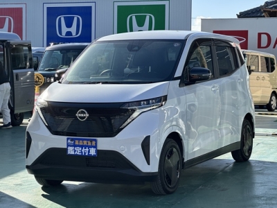 サクラ(ニッサン)中古車 前方