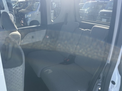 タントのOEM(ダイハツ)中古車 内外装写真