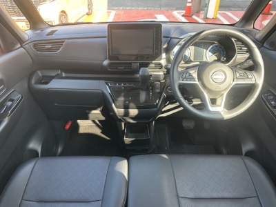 ルークス(ニッサン)中古車 内外装写真