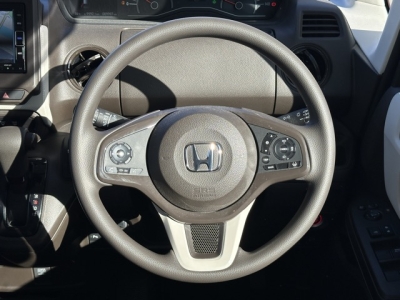 N-BOX(ホンダ)中古車 内外装写真