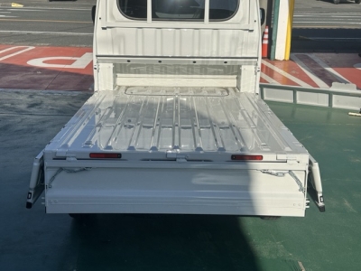 ハイゼットトラック(ダイハツ)届出済未使用車 内外装写真他