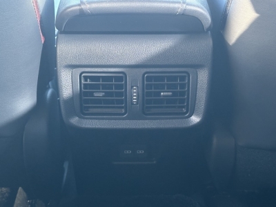 ハリアーPHEV(トヨタ)中古車 内外装写真他