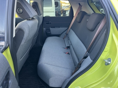 HONDA e(ホンダ)中古車 後席内装