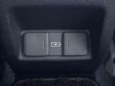 HONDA e(ホンダ)中古車 内外装写真他