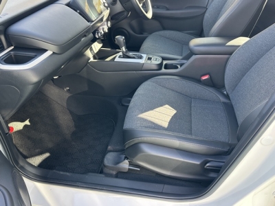 フィット(ホンダ)レンタＵＰ 前席内装